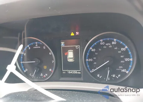 2018 Toyota Rav4 Xle z USA, uszkodzony, nr VIN 2T3WFREV4JW410508